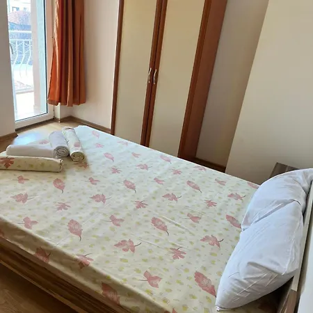 Hotel стоянови